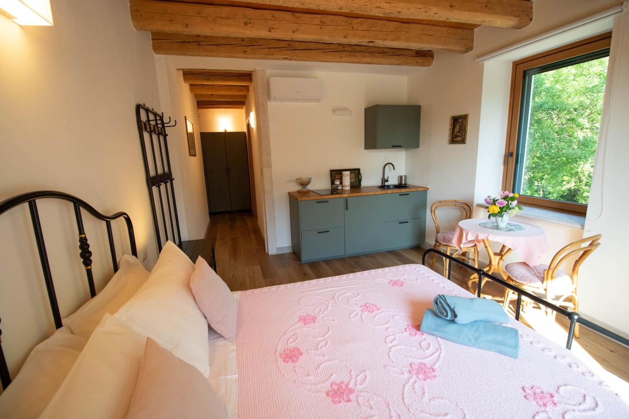 Agriturismo Ai Tre Sentieri أوريسينا الغرفة الصورة